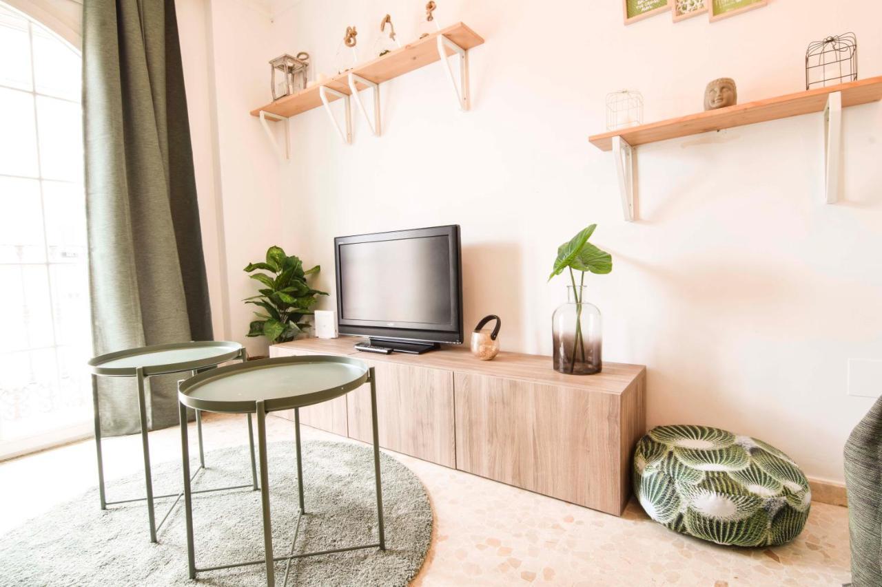 Apartament Letmalaga Popolo & Parking Zewnętrze zdjęcie